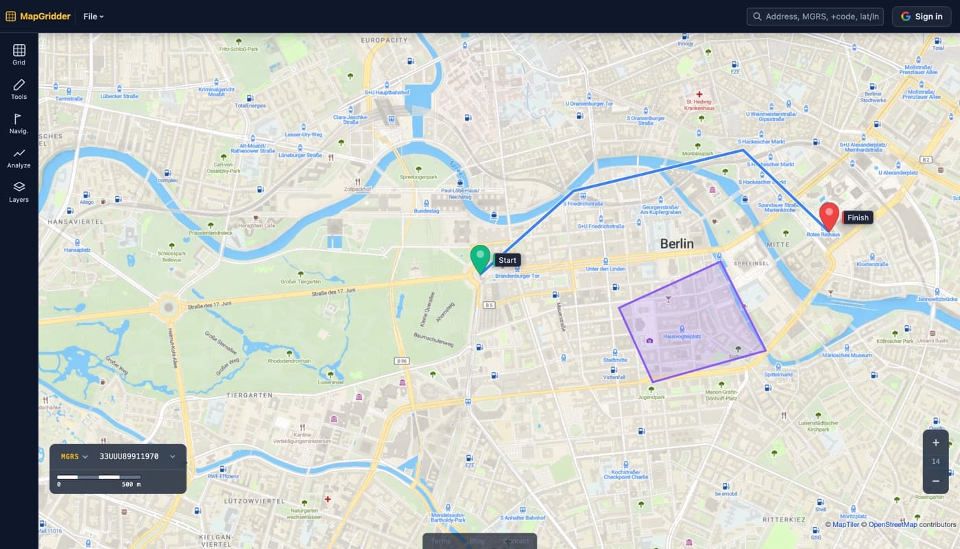A Berlin street map in MapGridder with a blue route between Start and Finish waypoint pins and a purple filled polygon; each of these becomes a Point, LineString, or Polygon feature in the exported GeoJSON.